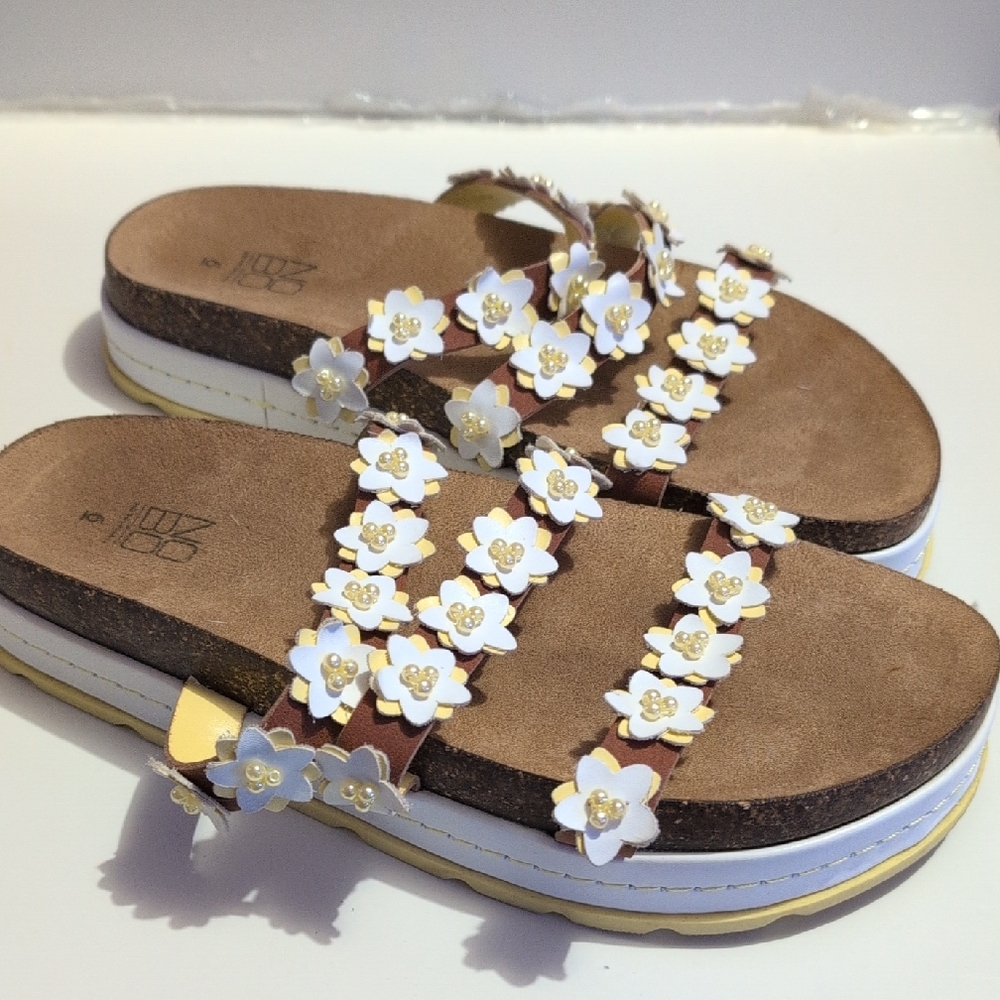 Floral Embellished Sandals Branding Is Boho